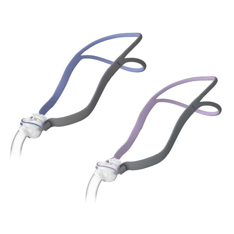 maska-donosowa-airfit-p10-for-her-resmed Dwie silikonowe maski do terapii CPAP z rurkami, w kolorach fioletowym i niebieskim.